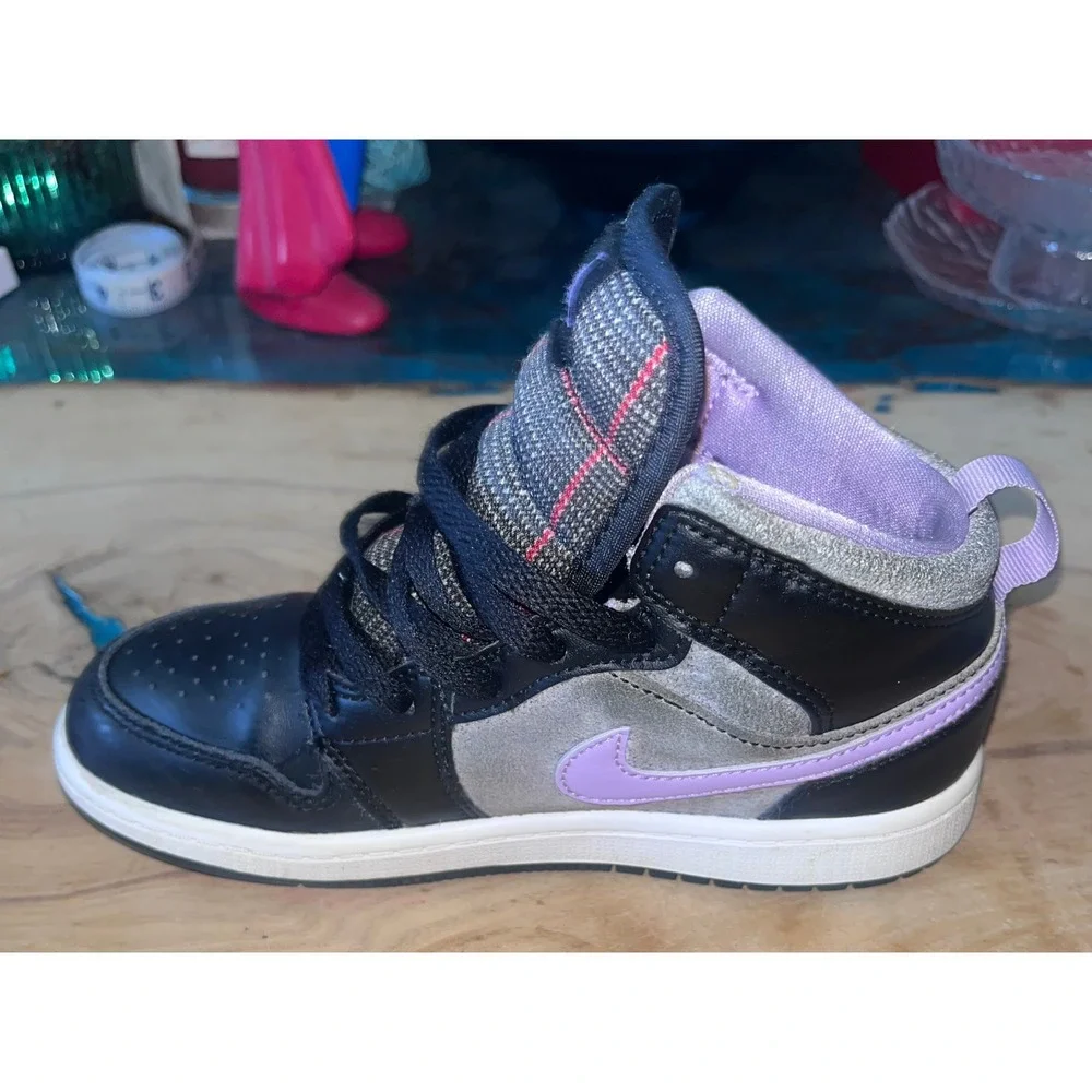 Nike Air Jordan 1 Mid Black Lilac White Plaid Sneakers DC7227-015 Kids Size 1Y